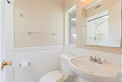 1617 Campbell Avenue, Orlando, FL 32806 - Photo 11