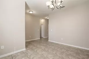 12024 Streambed Dr, Riverview, FL 33579 - Photo 11