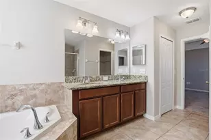 12024 Streambed Dr, Riverview, FL 33579 - Photo 45