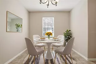 12024 Streambed Dr, Riverview, FL 33579 - Photo 3