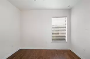 906 Wynnmere Walk Ave, Ruskin, FL 33570 - Photo 19