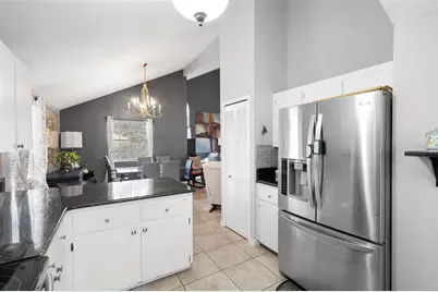 325 Sonoma Valley Circle, Orlando, FL 32835 - Photo 13