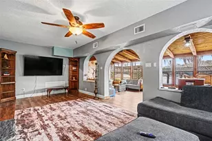 55316 Claire St, Astor, FL 32102 - Photo 11