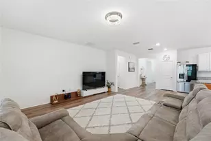 2081 Malbec Ct, Minneola, FL 34715 - Photo 5