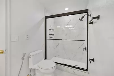 5554 Metrowest Boulevard #30, Orlando, FL 32811 - Photo 19