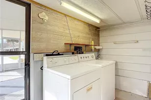 807 Swallow Ln, Osteen, FL 32764 - Photo 21