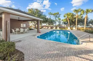 942 Henley Cir, Davenport, FL 33896 - Photo 45