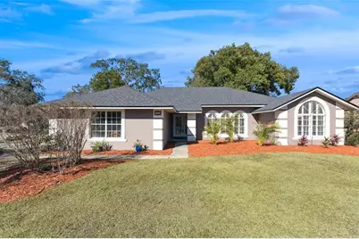 692 Rochester Street, Oviedo, FL 32765 - Photo 1