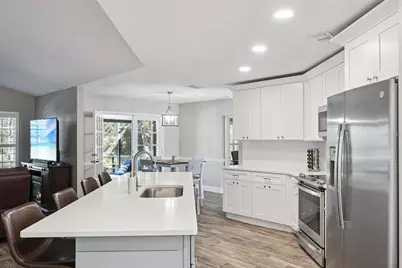 692 Rochester Street, Oviedo, FL 32765 - Photo 11