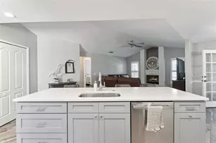 692 Rochester St, Oviedo, FL 32765 - Photo 15