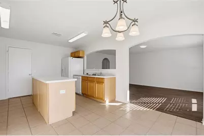 1046 Brenton Leaf Drive, Ruskin, FL 33570 - Photo 11