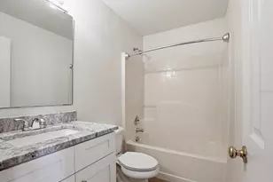 1046 Brenton Leaf Dr, Ruskin, FL 33570 - Photo 35