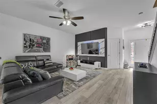 2829 Adelaide Ct, Orlando, FL 32824 - Photo 5