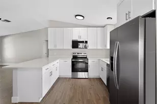 612 Gazelle Dr, Kissimmee, FL 34759 - Photo 5