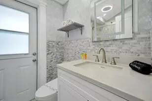 1568 E Oak Leaf Ln, Kissimmee, FL 34744 - Photo 17