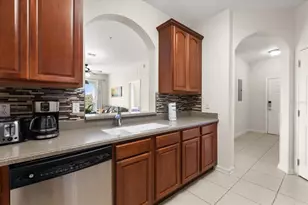 4024 Breakview Dr, Orlando, FL 32819 - Photo 15