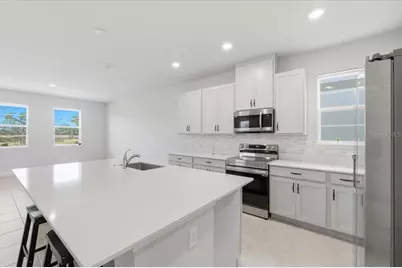 4929 Cross Prairie Pkwy, Saint Cloud, FL 34772 - Photo 7