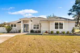 840 Oaks Shores Rd, Leesburg, FL 34748 - Photo 1