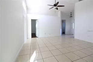 11414 Pinewood Cove Ln, Orlando, FL 32817 - Photo 13