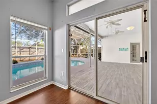 2132 Tiptree Cir, Orlando, FL 32837 - Photo 39