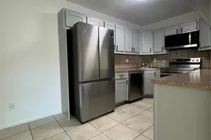 8213 Sun Spring Cir, Orlando, FL 32825 - Photo 13