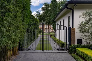 851 Park Lake Ct, Orlando, FL 32803 - Photo 17