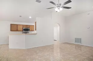 16918 Corner Hill Ct, Orlando, FL 32820 - Photo 3