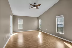 8411 Port Lancashire Dr, Orlando, FL 32829 - Photo 17