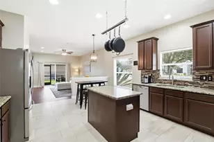 13567 Mirror Lake Dr, Orlando, FL 32828 - Photo 17