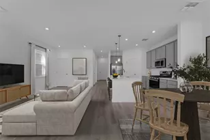 421 Belmond Dr, Debary, FL 32713 - Photo 3