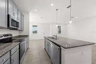 421 Belmond Dr, Debary, FL 32713 - Photo 13