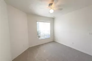 3 W 18th St, Apopka, FL 32703 - Photo 9