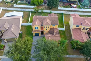 3827 Golden Knot Dr, Kissimmee, FL 34746 - Photo 7