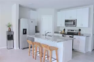 2769 Scarlet Bay Pl, Brandon, FL 33510 - Photo 9