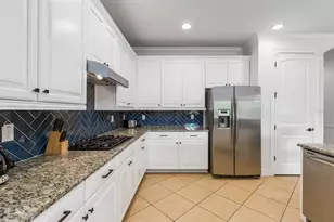 1041 Castle Pines Ct, Reunion, FL 34747 - Photo 7