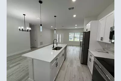 228 W Brimson Place, Citrus Springs, FL 34434 - Photo 5