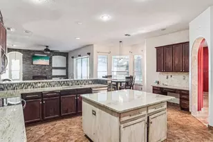 9101 Lake Coventry Ct, Gotha, FL 34734 - Photo 9