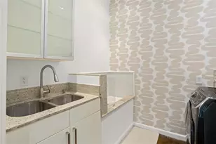 2411 Center Ave, Orlando, FL 32806 - Photo 47