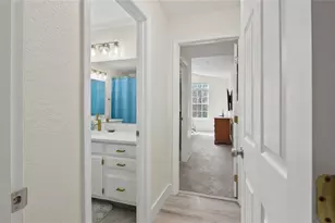 13810 Sutton Park Dr N, Jacksonville, FL 32224 - Photo 11