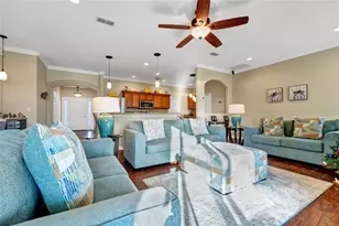 911 Shawna Shores, Haines City, FL 33844 - Photo 11