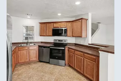 2405 SW Hassonite Street, Kissimmee, FL 34744 - Photo 7