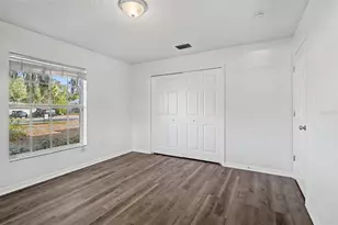 1004 Lantana Dr, Eustis, FL 32726 - Photo 21