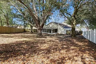 5804 Wayt Ct, Orlando, FL 32810 - Photo 17