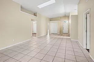 5804 Wayt Ct, Orlando, FL 32810 - Photo 3