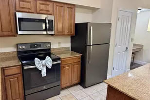 12527 Floridays Resort Dr, Orlando, FL 32821 - Photo 11