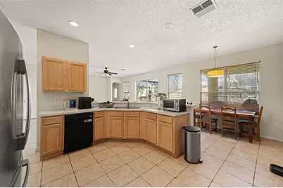 8520 La Isla Drive, Kissimmee, FL 34747 - Photo 7