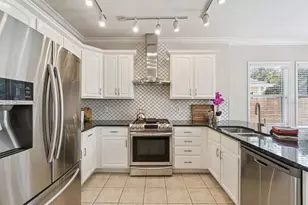 1812 Illinois St, Orlando, FL 32803 - Photo 7