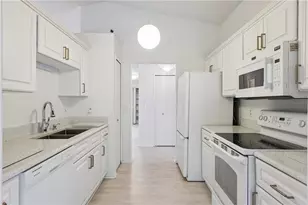 7591 Southwick St, Orlando, FL 32818 - Photo 3