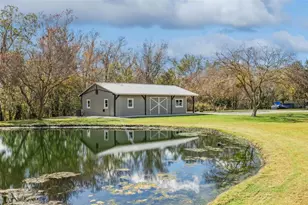 323 McLain Ln, Geneva, FL 32732 - Photo 17