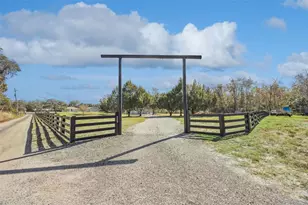 323 McLain Ln, Geneva, FL 32732 - Photo 37